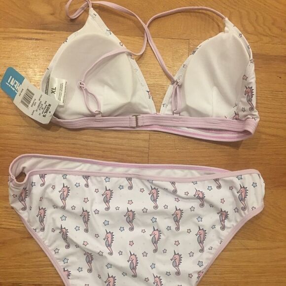 XL Juniors sea horse bikini set - Picture 3 of 4